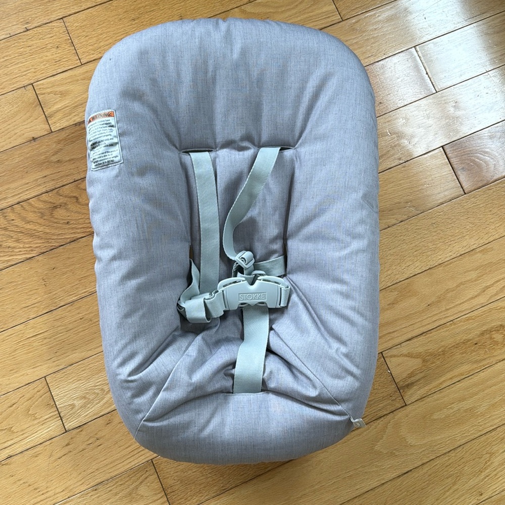 Tripp Tapp Newborn seat from Stokke